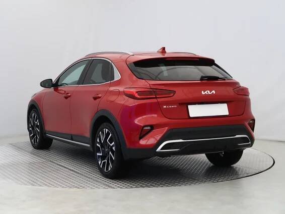Kia XCeed, 2024 - pohled č. 5