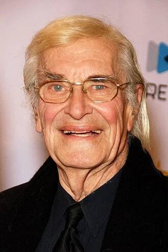Súbor:Martin Landau 2010.jpg – Wikipédia