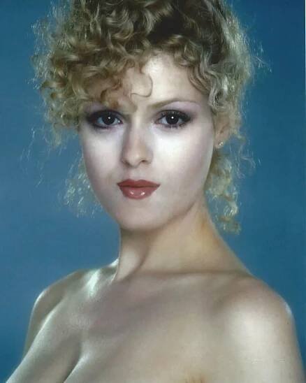 Glamorous photos of Bernadette Peters in the 70s and 80s