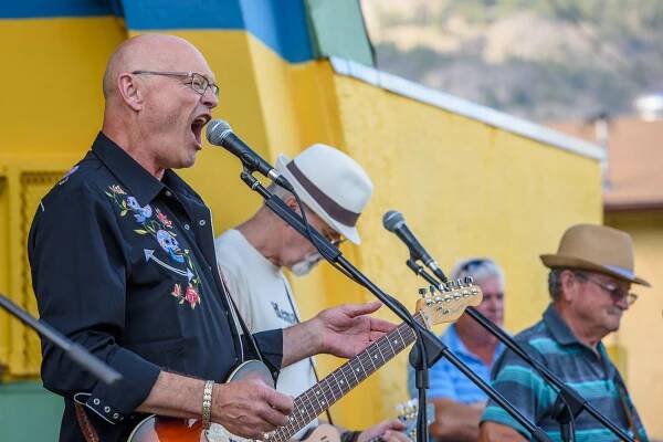 Yard Katz rock Osoyoos Music in the Park | Richard McGuire Photo