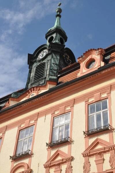Soubor:Jindřichův-Hradec-radnice2013.jpg – Wikipedie