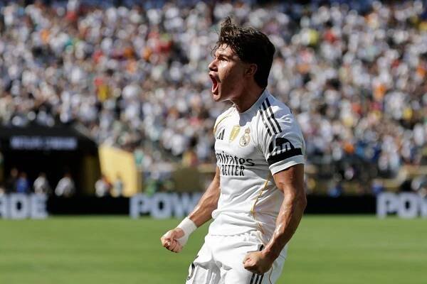 VIDEO: Mladík Realu Madrid potvrdil formu a priviedol tím k postupu. V nadstavenom čase padli tri góly