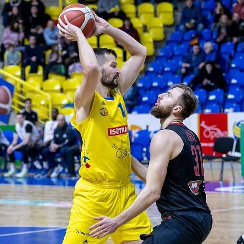Opava v prvním poločase excelovala, ve druhém ji došly síly