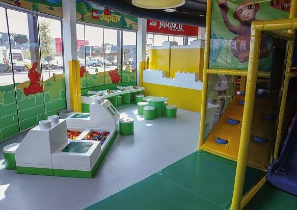 LEGO® FAN FACTORY – LEGO®