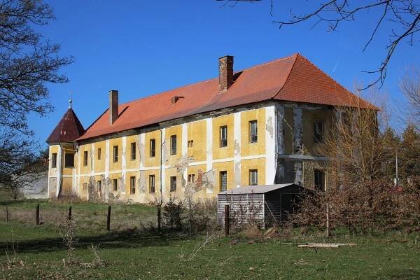 Фотогалерея • Lovecký zámeček Daňkov (запирать) • Mapy.com