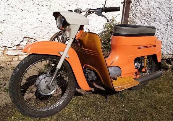 JAWA 50/20 r.v. 1977 s platnými doklady