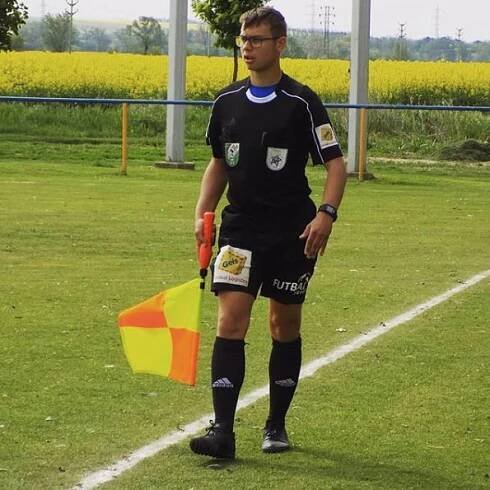 Foto k tématu Ladislav Angyal – stránka 1