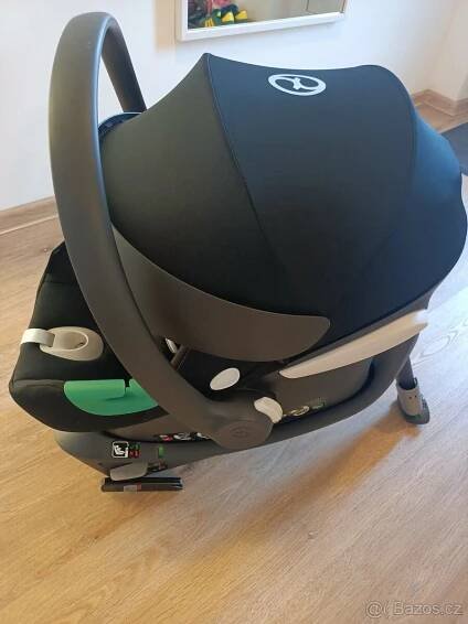 Autosedačka CYBEX Aton B2 i-Size + Base One - Kutná Hora