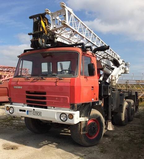 Žeriavy a zdvíhacia technika - EUROPETRUCKS s.r.o.