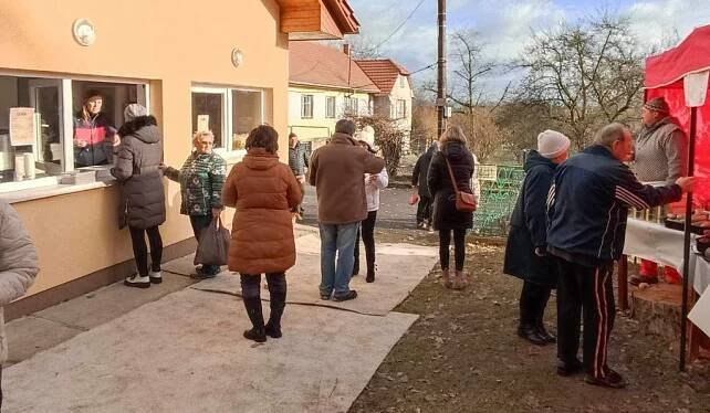 Horní Těšice provoněla prdelačka, jitrnice, jelítka i maso z kotle