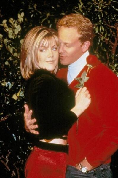 Proradná Clare z Beverly Hills 90210 je ve čtyřiceti stejně okouzlující jako kdysi: Zůstalo jí i roztomilé šilhání