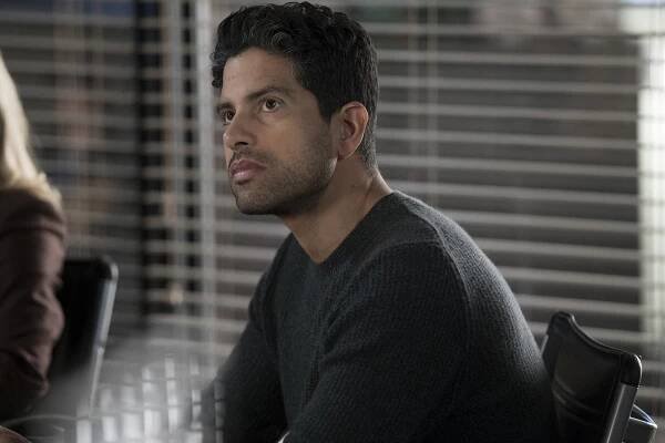 Myšlenky zločince - Nákaza - Z filmu - Adam Rodriguez