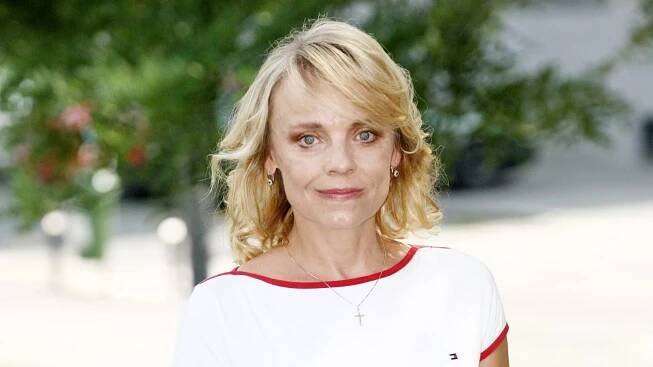 Herečka Veronika Jeníková má dvě děti. Syna Lukáše a dceru Kamilu. 