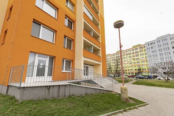 Prodej bytu 1+kk, Neratovice | petrtichy.cz