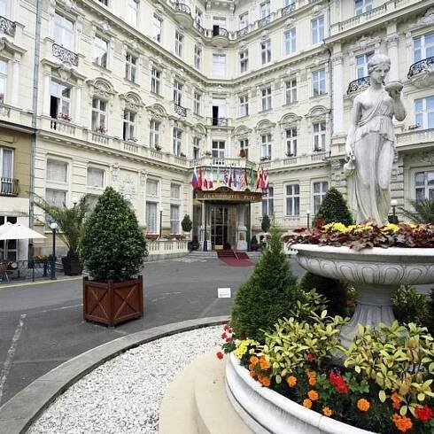 Skupina Pavla Hubáčka koupila Grandhotel Pupp