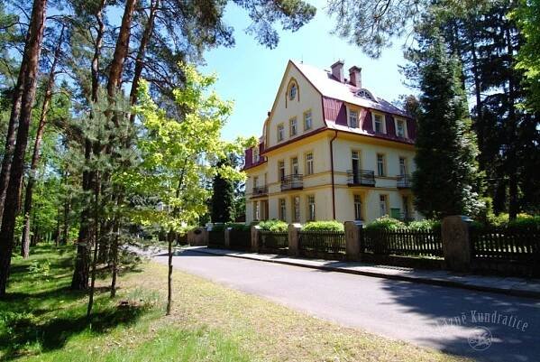 Ubytování, Lázně Kundratice - lázeňská léčebna