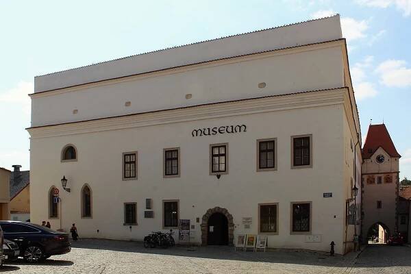 Soubor:Jindřichův Hradec 4500u.jpg – Wikipedie