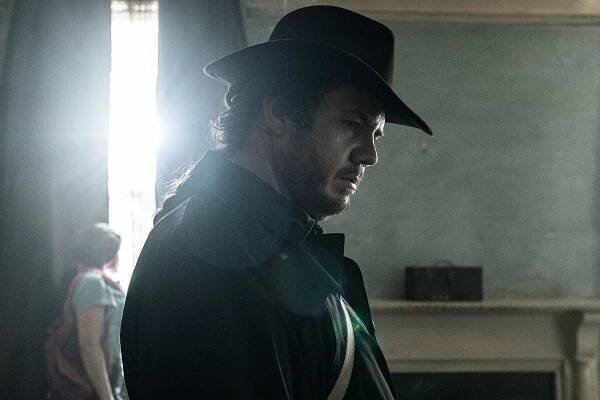 Josh McDermitt as Dr. Eugene Porter The Walking Dead Season 11 Episode 11