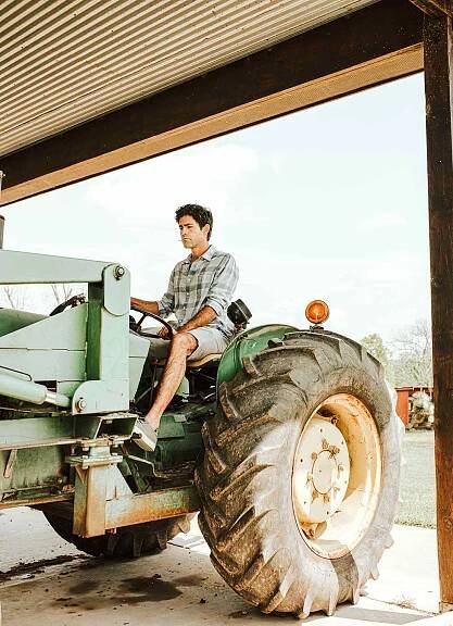Adrian Grenier Austin Farm