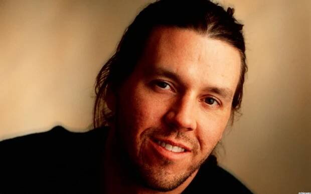 David Foster Wallace and the Voices of a Fragmented Nation