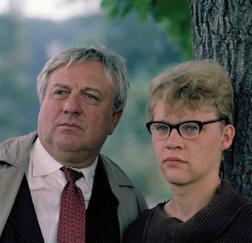 Sanitka - Epizoda 9 - Z filmu - Josef Karlík, Tomáš Juřička