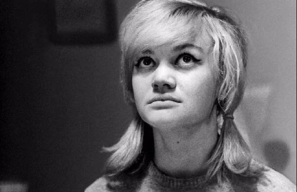 FOTO: Hana Brejchová – stránka 62