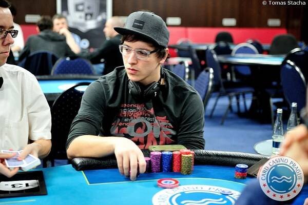 ČPT Masters Main Event: Úvodní flight s přehledem pro Michala Schöna - POKERživě