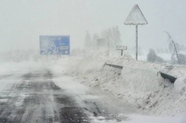 Silnice na Boží Dar je po několika dnech opět průjezdná
