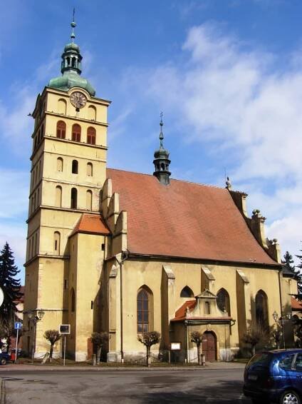 Chlumec nad Cidlinou - kostel... - Kostel