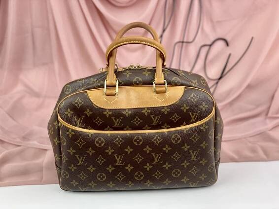 Louis Vuitton Deauville