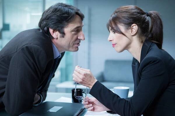 Carmelo Gómez, Maribel Verdú - La punta del iceberg - Z filmu