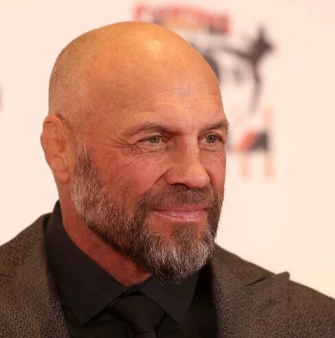 UFC legend Randy Couture suffers serious injuries from NHRA practice crash