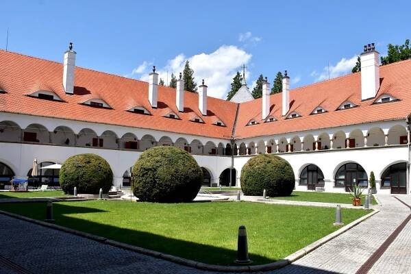 Zámok Topoľčianky - Flog.sk