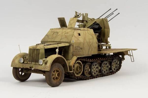 Sd.Kfz. 7/1 2cm Flakvierling 38 w/Armor Cab