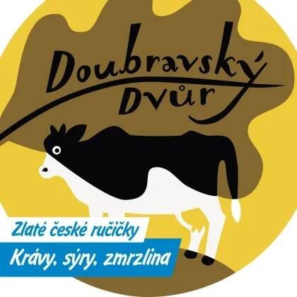 Doubravský dvůr: farma mezi dubovými lesy láká na krávy, sýry i zmrzlinu
