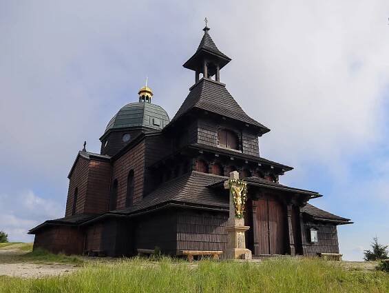 Radhošť – sídlo boha Radegasta i křesťanské poutní místo | PrimaVylety.cz