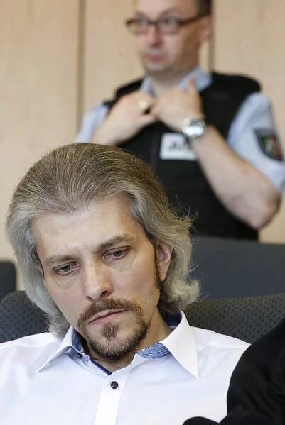Satanista Daniel rozřezal kamaráda v rakvi a pil jeho krev: Z vězení plánoval vraždu exmanželky