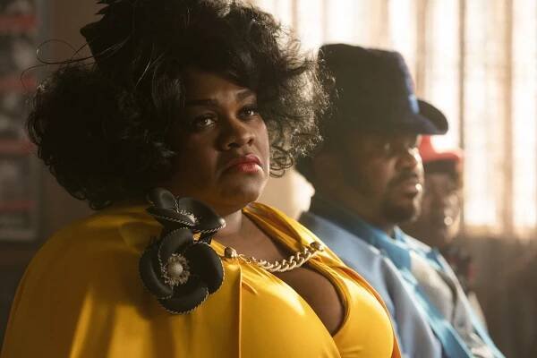 Jmenuju se Dolemite: Eddie Murphy jako černošský Ed Wood v blaxploitation filmech [recenze filmu] – AVmania.cz