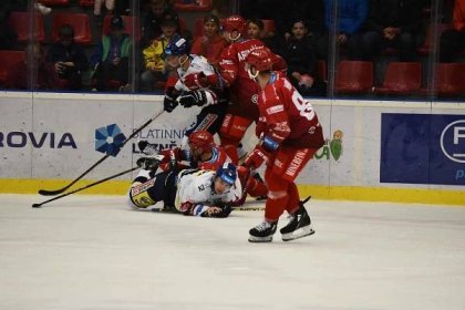 Extraliga hokeje: Motor ČB - Třinec