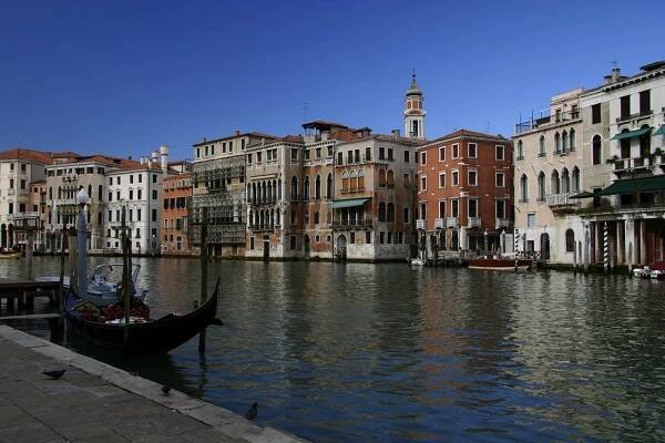 Photos from Venice, Italy by photographer Svein-Magne Tunli, tunliweb. Famous landmarks with description. Pictures, Images