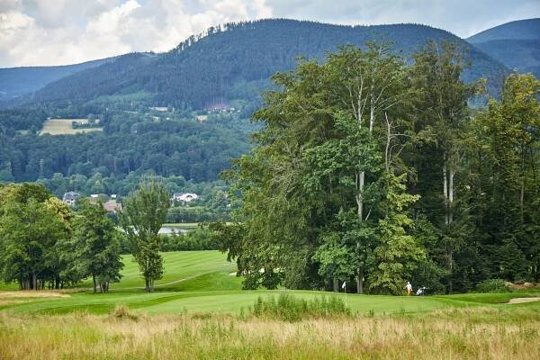 Golf & Ski Resort Ostravice - Royal Angeles Business Golf Club, s.r.o.