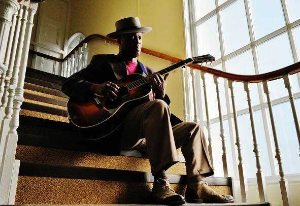 New Interview- Keeper of the flame- Eric Bibb: the happiest man in the world?