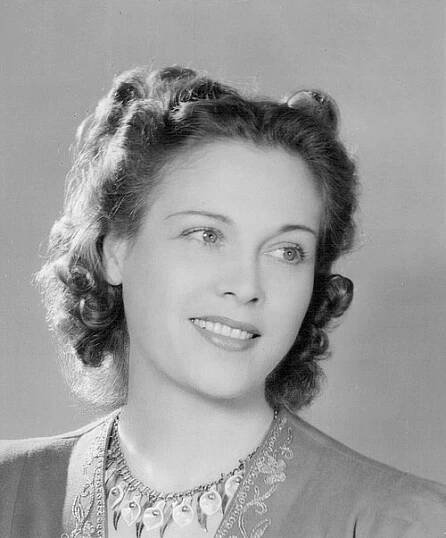 Esther Ralston - Wikipedia