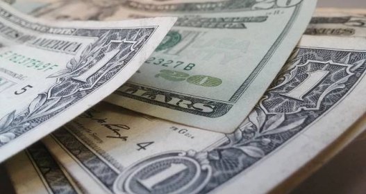 Konec dolaru jako rezervní měny?