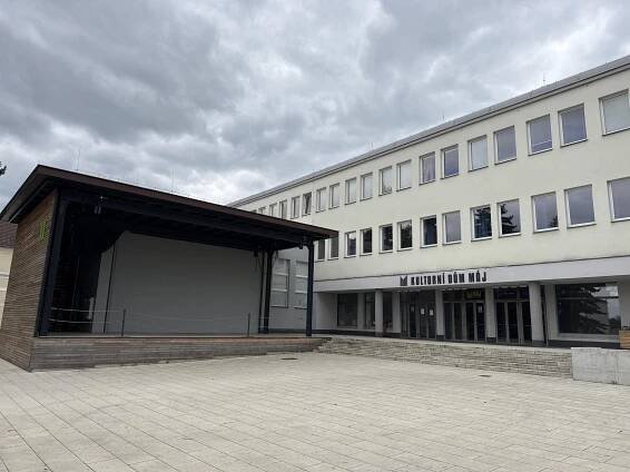 Kulturní dům Máj foto 3