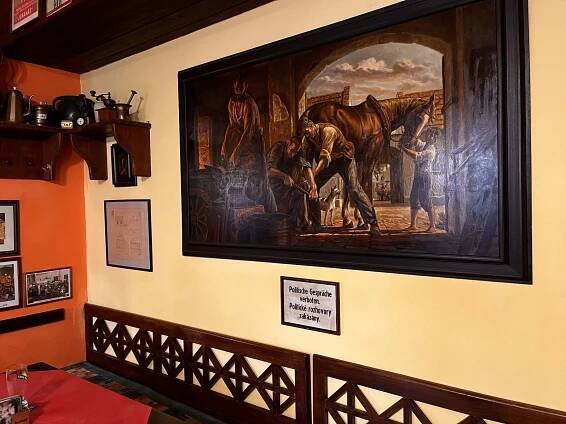 Unikátní atmosféra, dobré pivo. Hospůdku U Kovárny si oblíbily i známé osobnosti