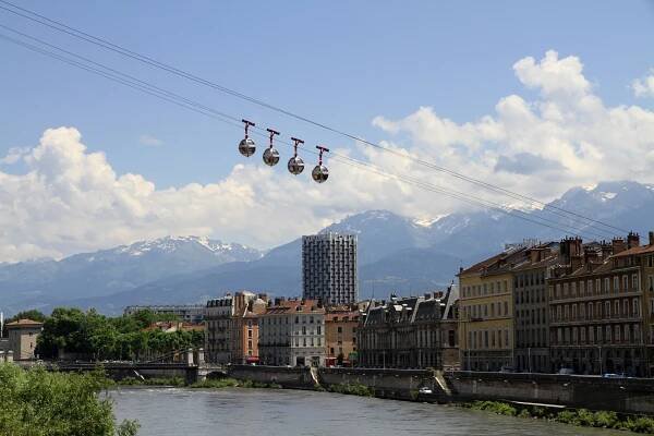 Je Grenoble opravdu nebezpečný – kterým čtvrtím se vyhnout?