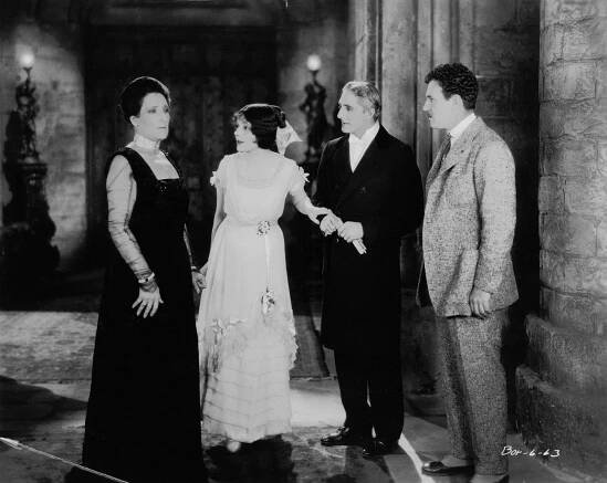 Emily Fitzroy, Alma Rubens, Edgar Norton, Walter McGrail - Marriage License? - Z filmu