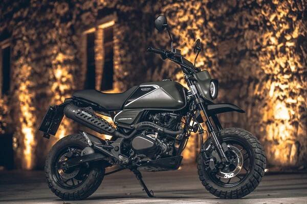 Brixton Crossfire 125 XS – Social Media Fotoservice by NYX – NoPain.at