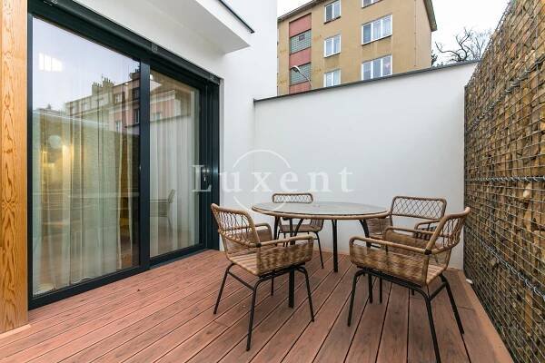 Pronájem bytu 2+kk/2T/GS, 93,6 m2, Praha 4 - Podolí | Luxent